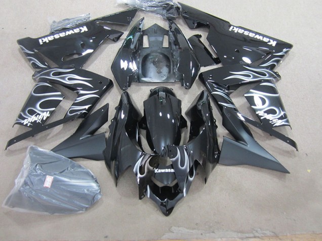 2003-2005 Noir avec Blanc Flamme ZX10R Carénage Moto